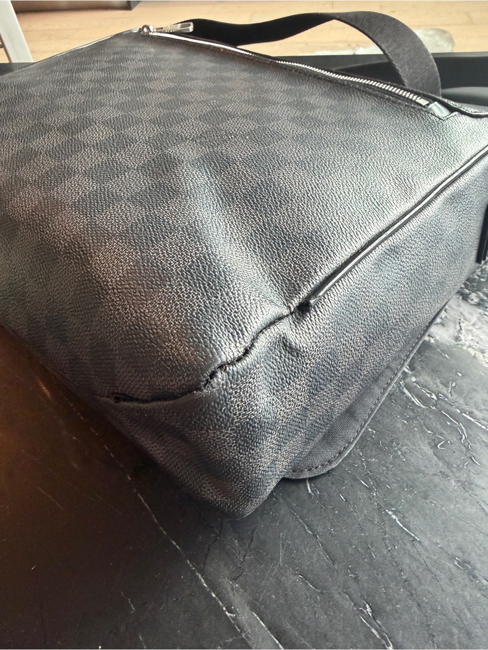 Louis Vuitton Black/Grey Damier Canvas Messenger Bag - Picture 8 of 12